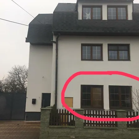 Apartamento Dubnica Prejta